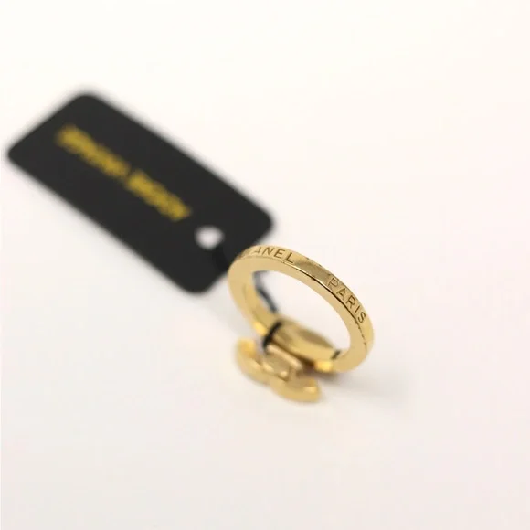 Pre-Owned Chanel Rhinestone Ring - Picture 3 of 4